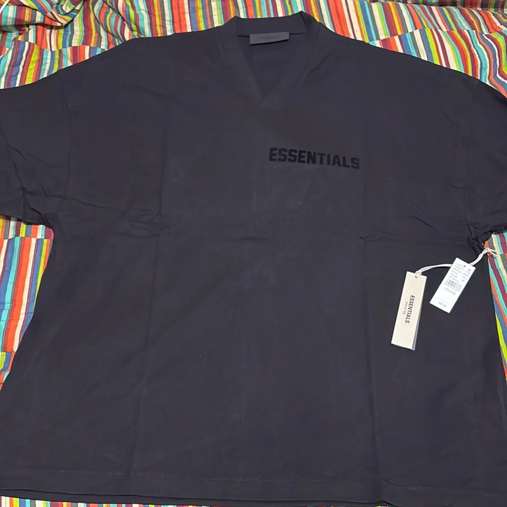 Crazy deal today $28 Fear of God  essentials oversized size large V-neck graphic